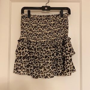 Leopard mini ruffle skirt